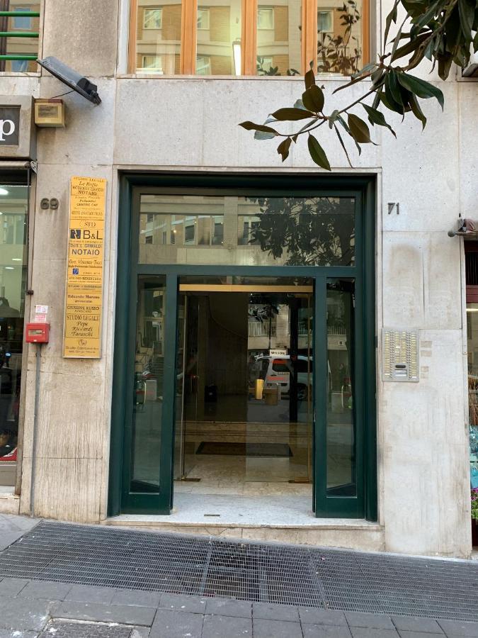 Silia House Napoli Centro Hotel ภายนอก รูปภาพ