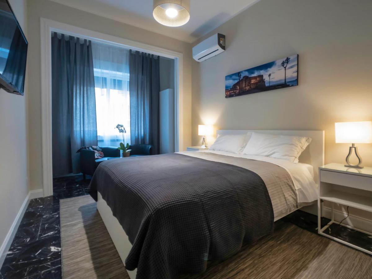 Silia House Napoli Centro Hotel ภายนอก รูปภาพ