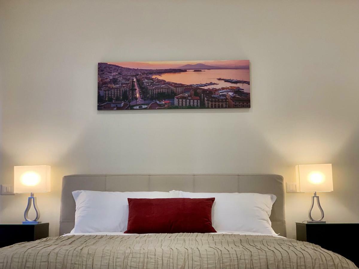 Silia House Napoli Centro Hotel ภายนอก รูปภาพ
